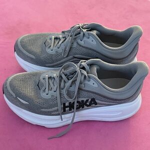 Hoka men’s bondi 9 Gray Running Shoes